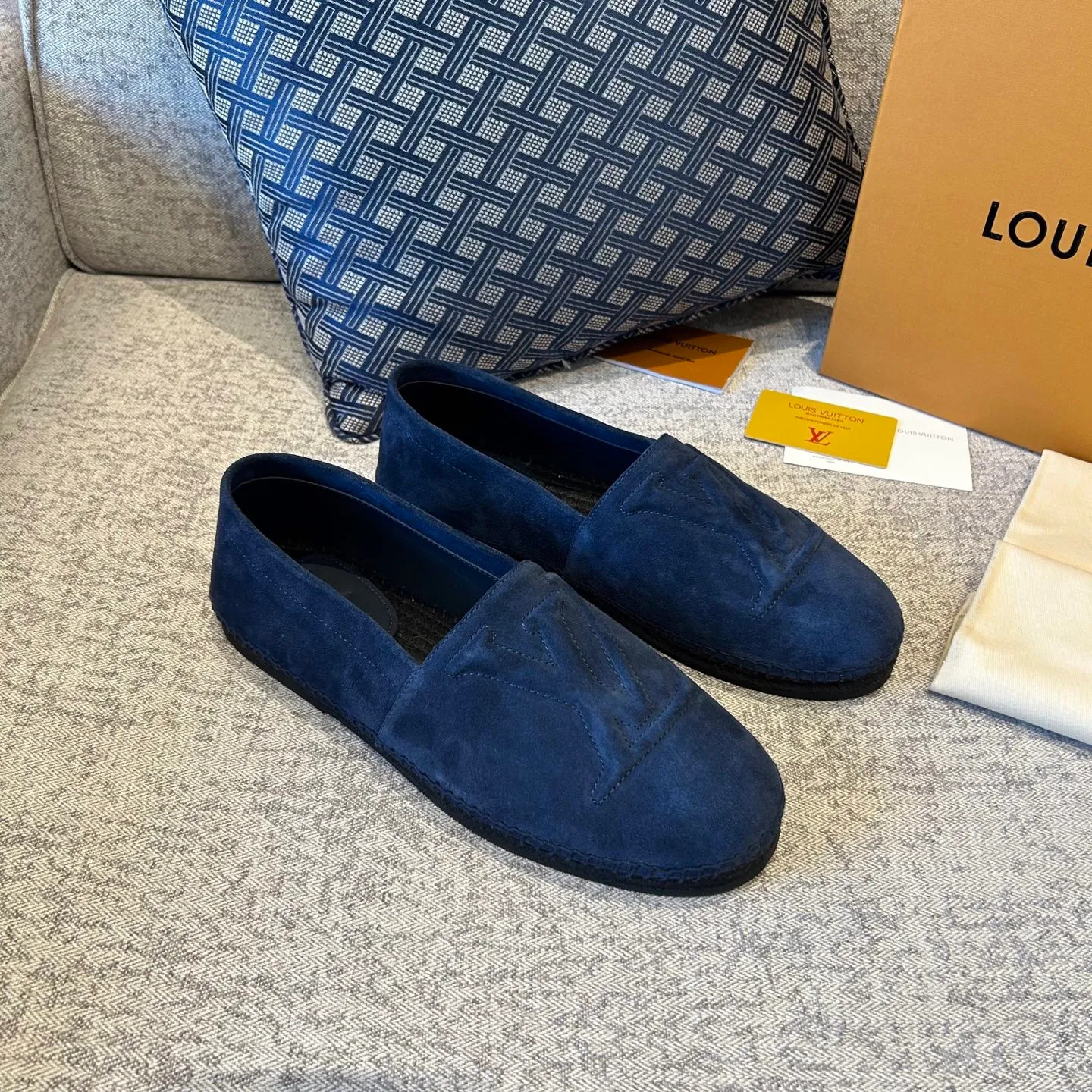 [L Family] Top P: 720💰-Size: 39-44 (customized at 38.45.46) L Family Freesstyle Men's Fisherman Shoes. 2026 Overseas🎆🎆[Spring and Summer New Style: Lv Fisherman Shoes] Material: calf suede, cowhide𥚃, rubber injection process, hemp rope with rubber outsole.